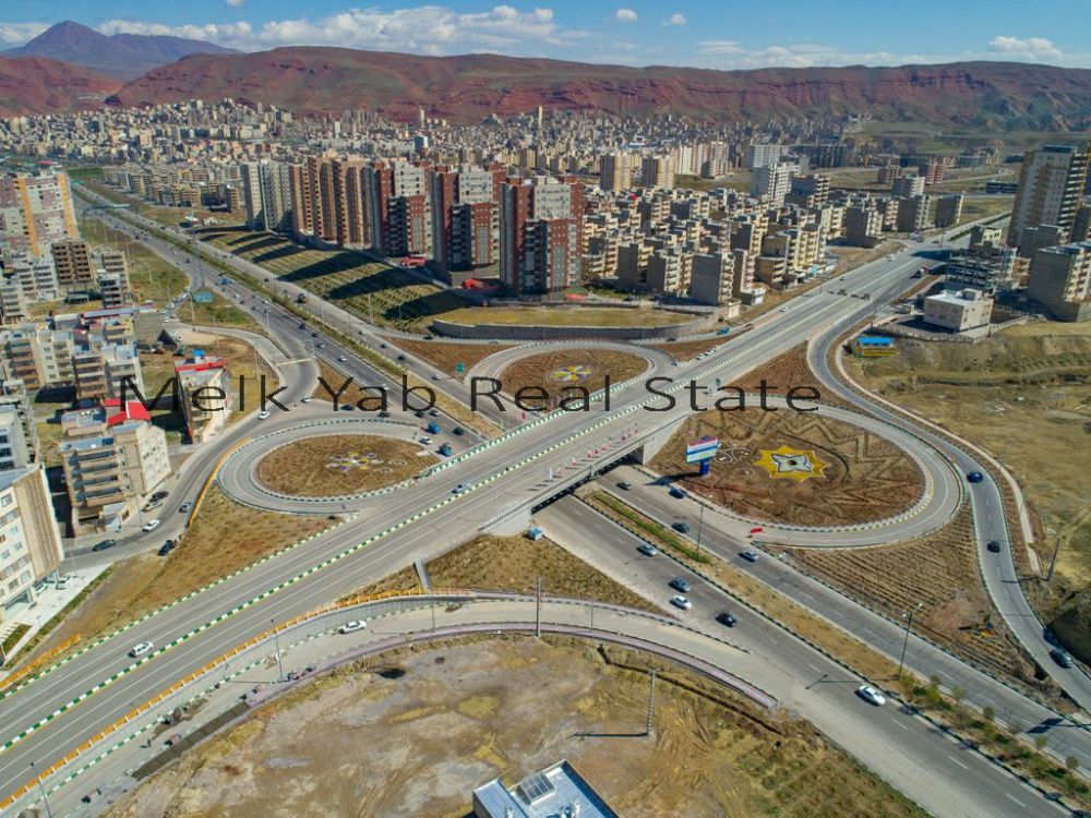 فروش ملک ۷۵۰ متری بالاتر از هتل مرمر
